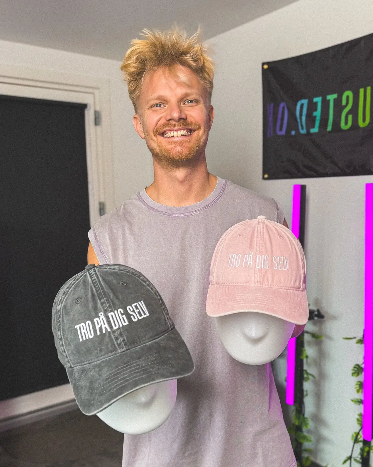 TRO PÅ DIG SELV - CAP
